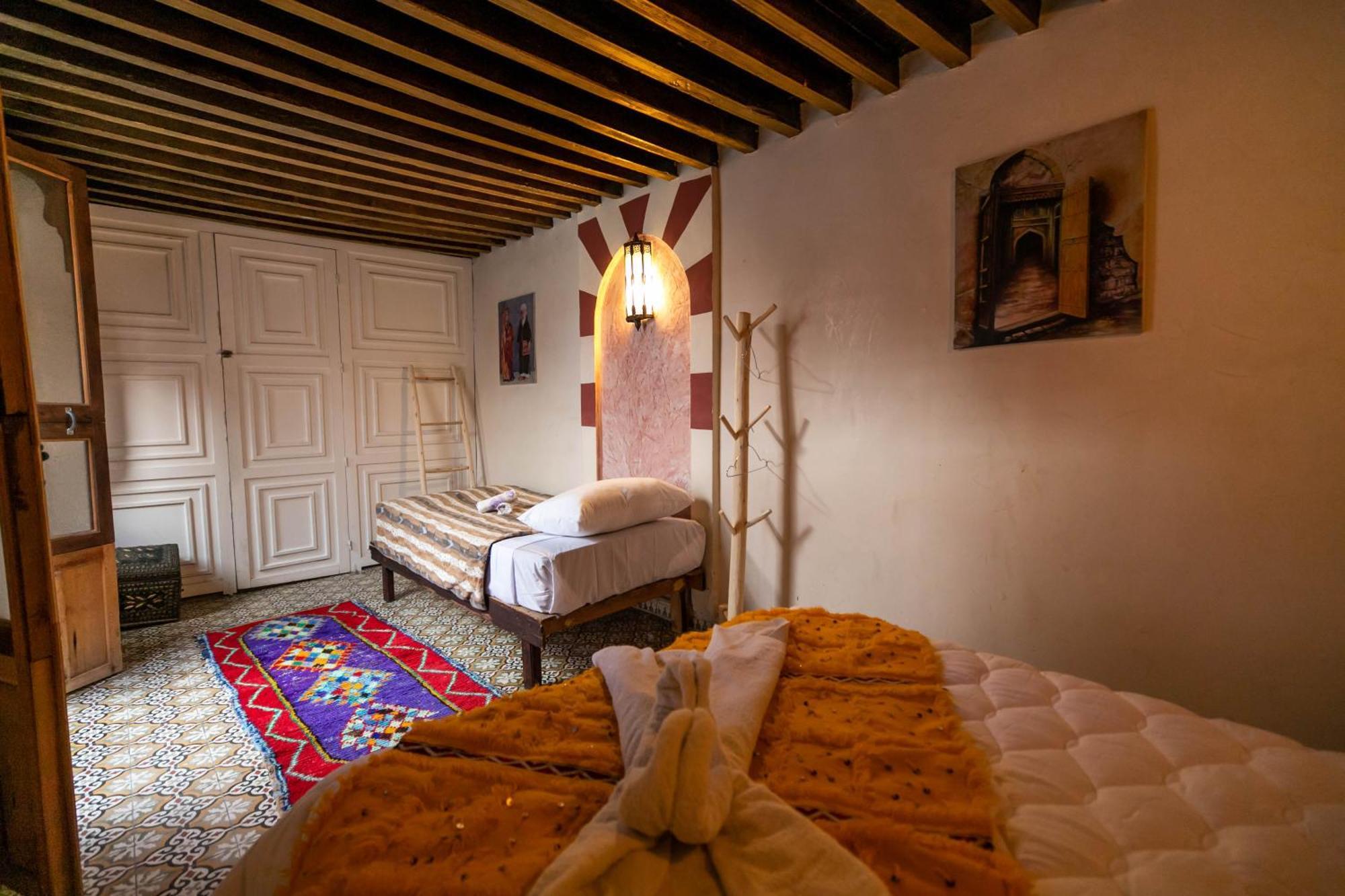 Riad Dar Diwan Fez Buitenkant foto